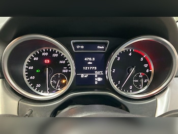 Used Mercedes-Benz M Class 2012 for sale - 76550153: Photo