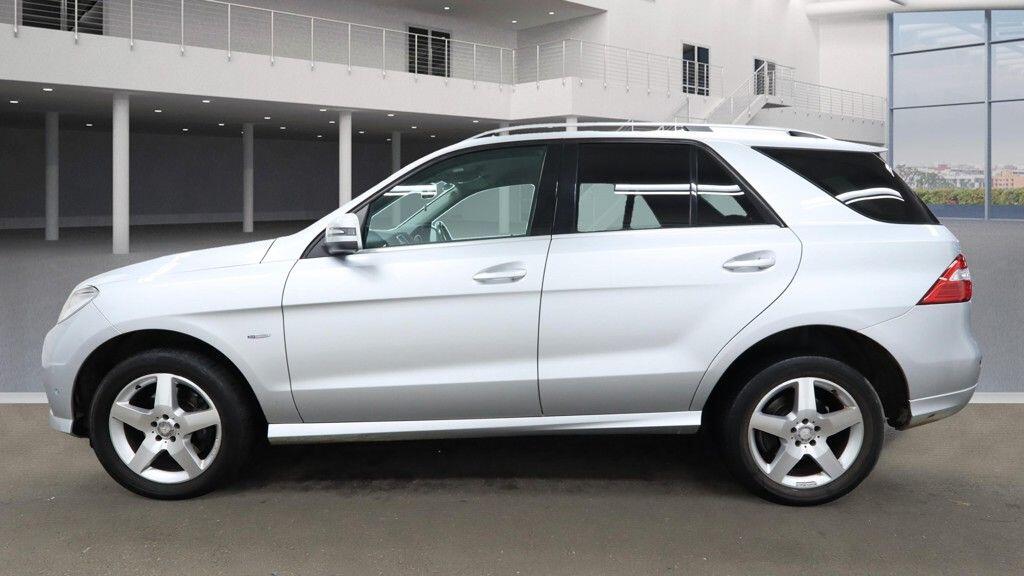 Used Mercedes-Benz M Class 2012 for sale - 76550153: Photo 8