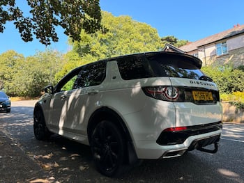 Used Land Rover Discovery Sport 2017 for sale - 79664618: Photo