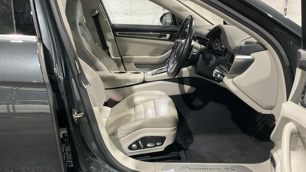 Used Porsche Panamera 2016 for sale - 78058633: Photo 4