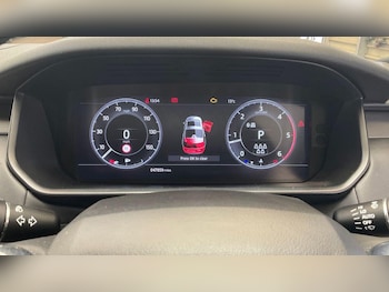 Used Land Rover Discovery 2019 for sale - 76295916: Photo 4