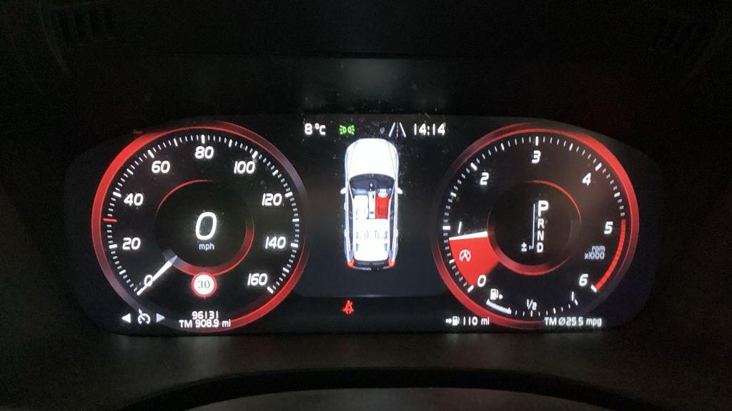 Used Volvo XC60 2018 for sale - 77067209: Photo 5