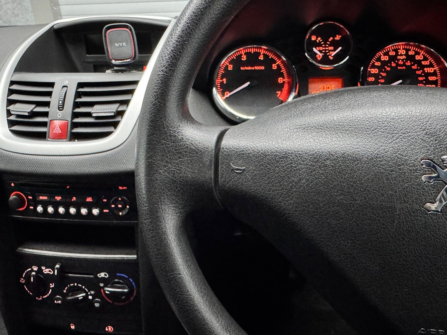 Used Peugeot 207 2007 for sale - 76942622: Photo 8