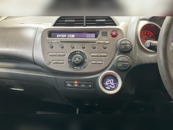 Used Honda Jazz 2009 for sale - 76573760: Photo