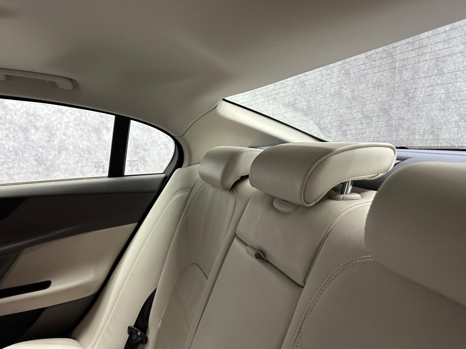 Used Jaguar XE 2016 for sale - 78058440: Photo 17