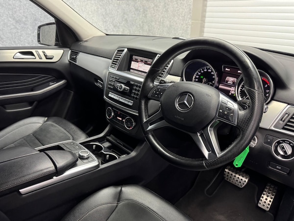 Used Mercedes-Benz M-Class 2012 for sale - 75609785: Photo 2