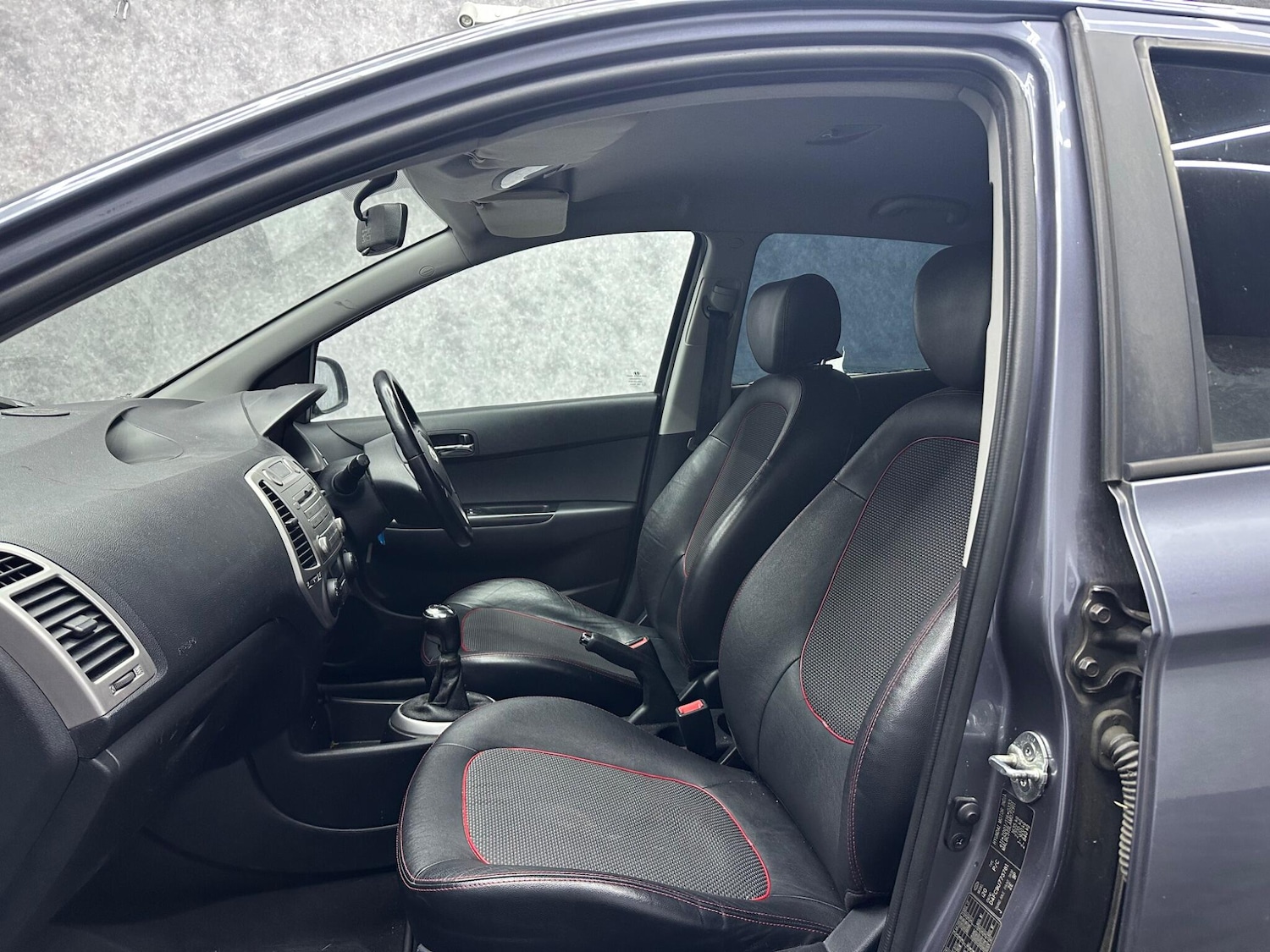 Used Hyundai i20 2009 for sale - 78058420: Photo 4