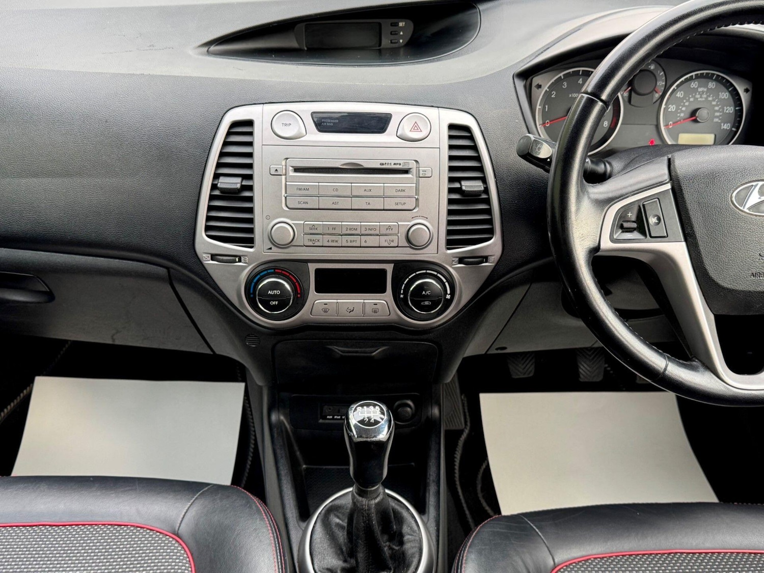 Used Hyundai i20 2009 for sale - 78058420: Photo 8