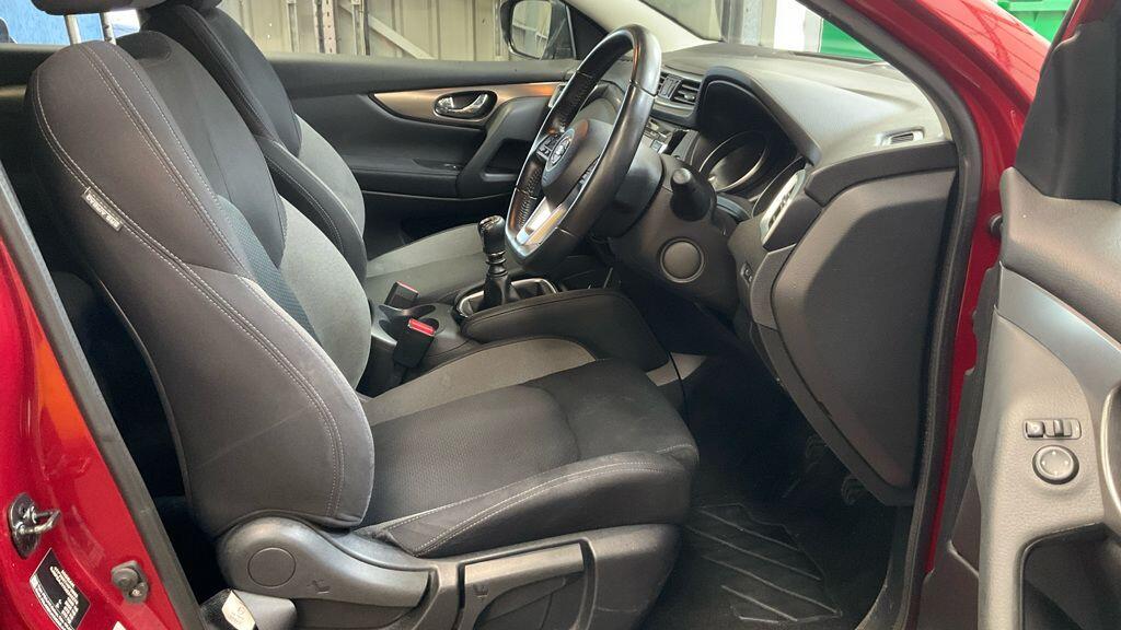 Used Nissan Qashqai for sale - 77599084: Photo 2