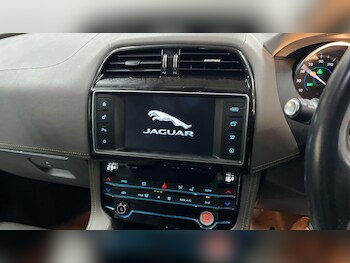 Used Jaguar F-Pace 2017 for sale - 78058441: Photo