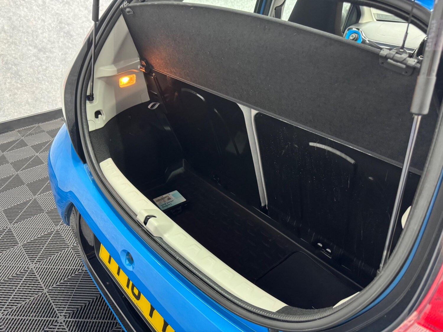 Vehicle 27