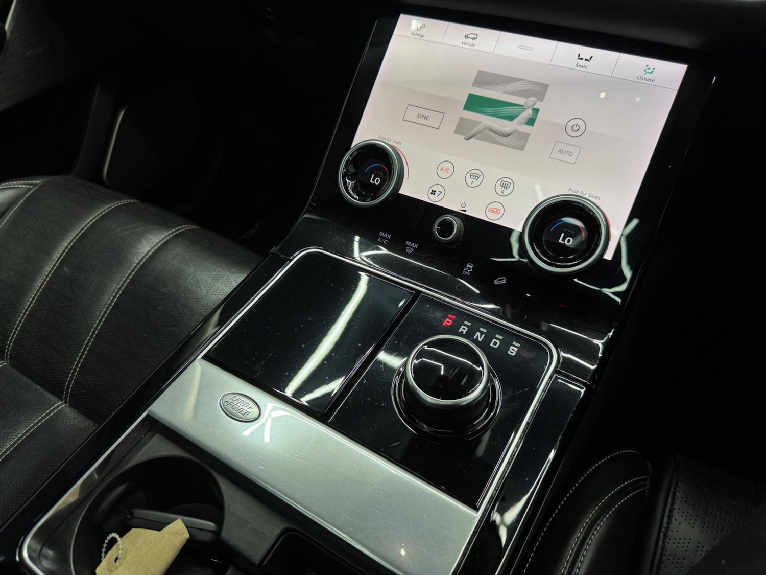 Used Land Rover Range Rover Velar 2018 for sale - 76446843: Photo 12