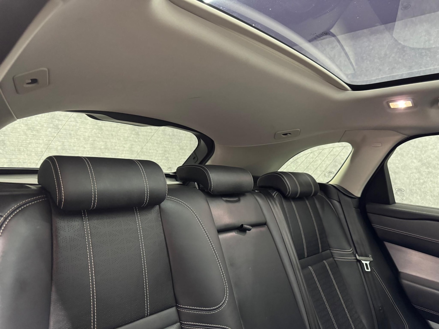 Used Land Rover Range Rover Velar 2018 for sale - 76446843: Photo 20