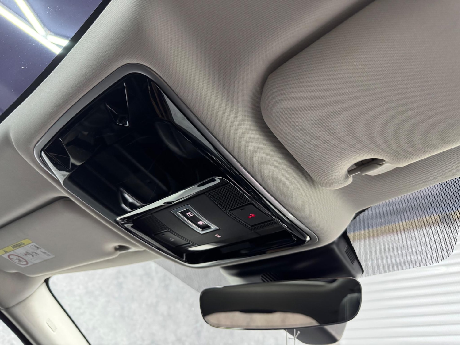 Used Land Rover Range Rover Velar 2018 for sale - 76446843: Photo 24