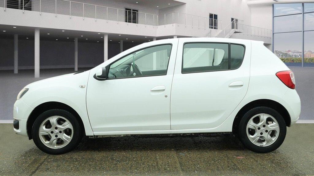 Used Dacia Sandero 2014 for sale - 77784284: Photo 10