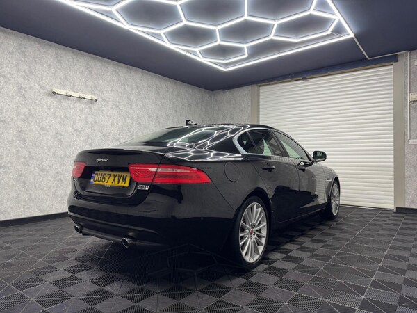 Used Jaguar XE 2017 for sale - 75669358: Photo 35