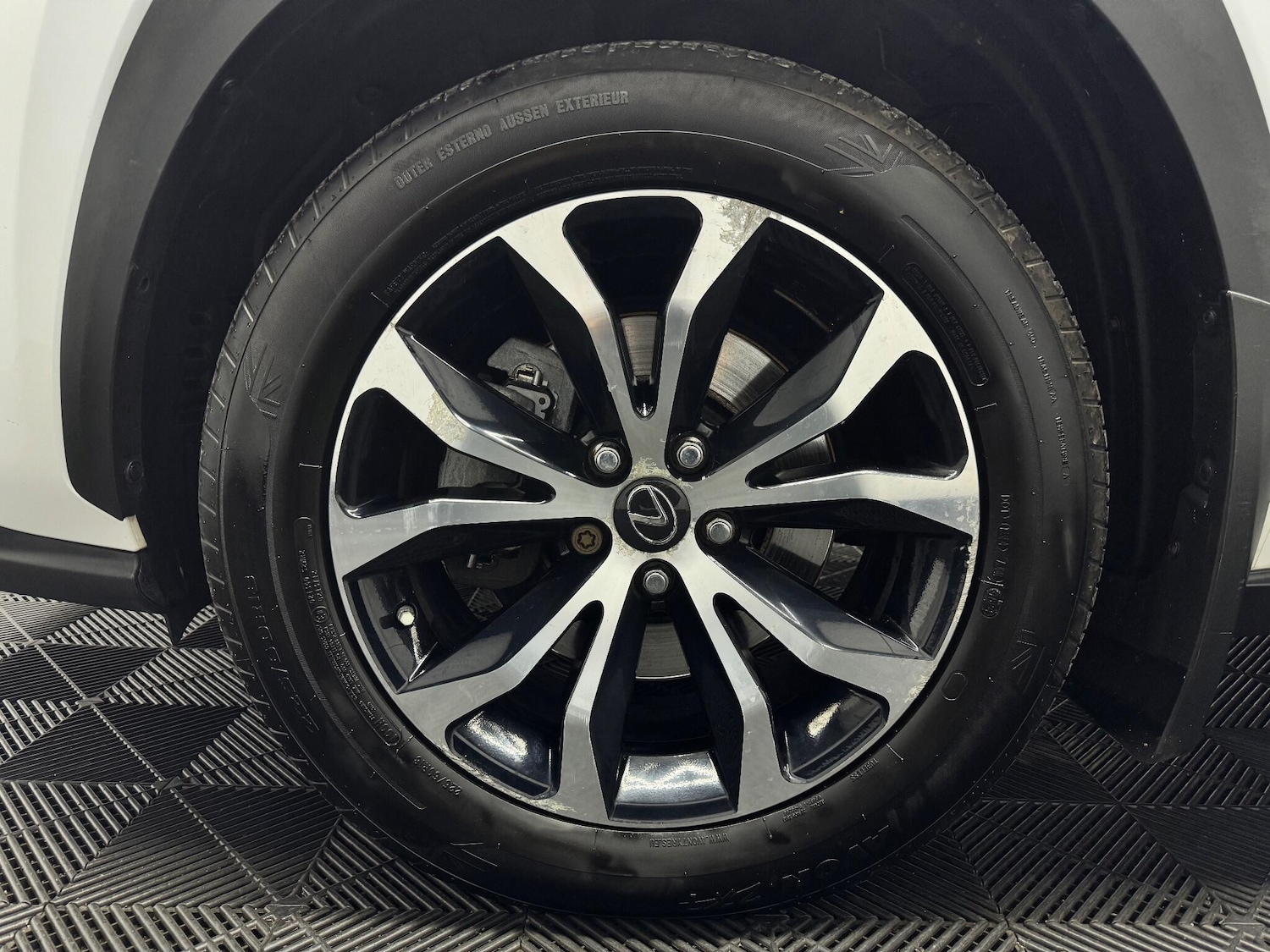 Used Lexus NX 2016 for sale - 76457561: Photo 30