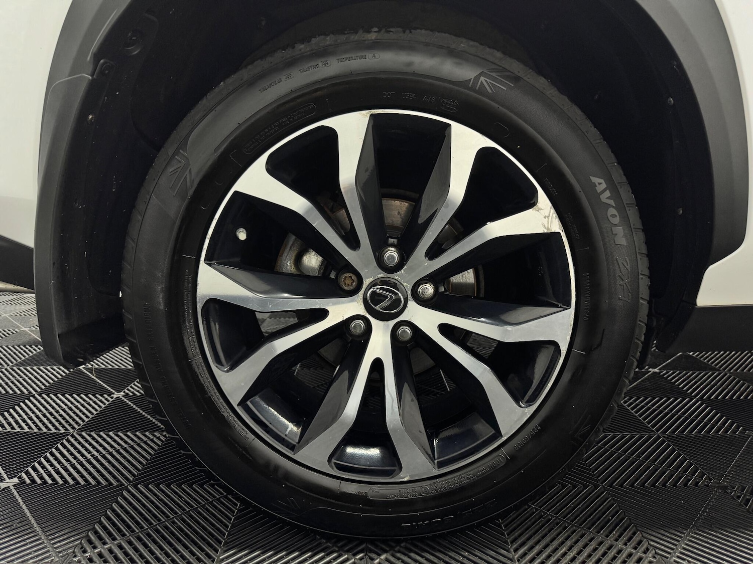 Used Lexus NX 2016 for sale - 76457561: Photo 32