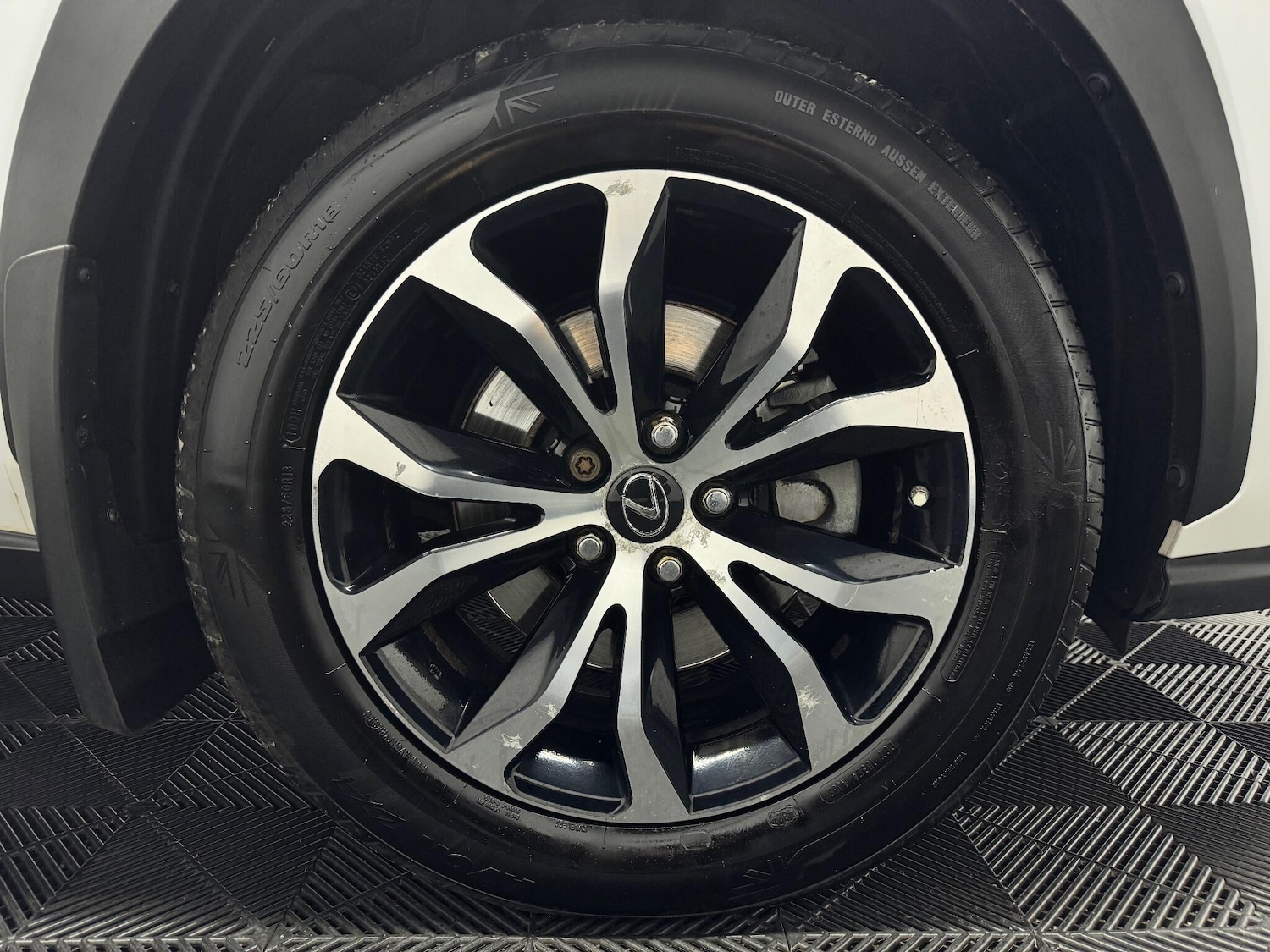 Used Lexus NX 2016 for sale - 76457561: Photo 33