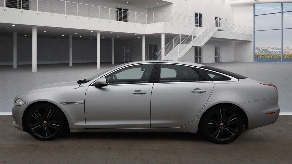 Used Jaguar XJ 2011 for sale - 77425436: Photo 10