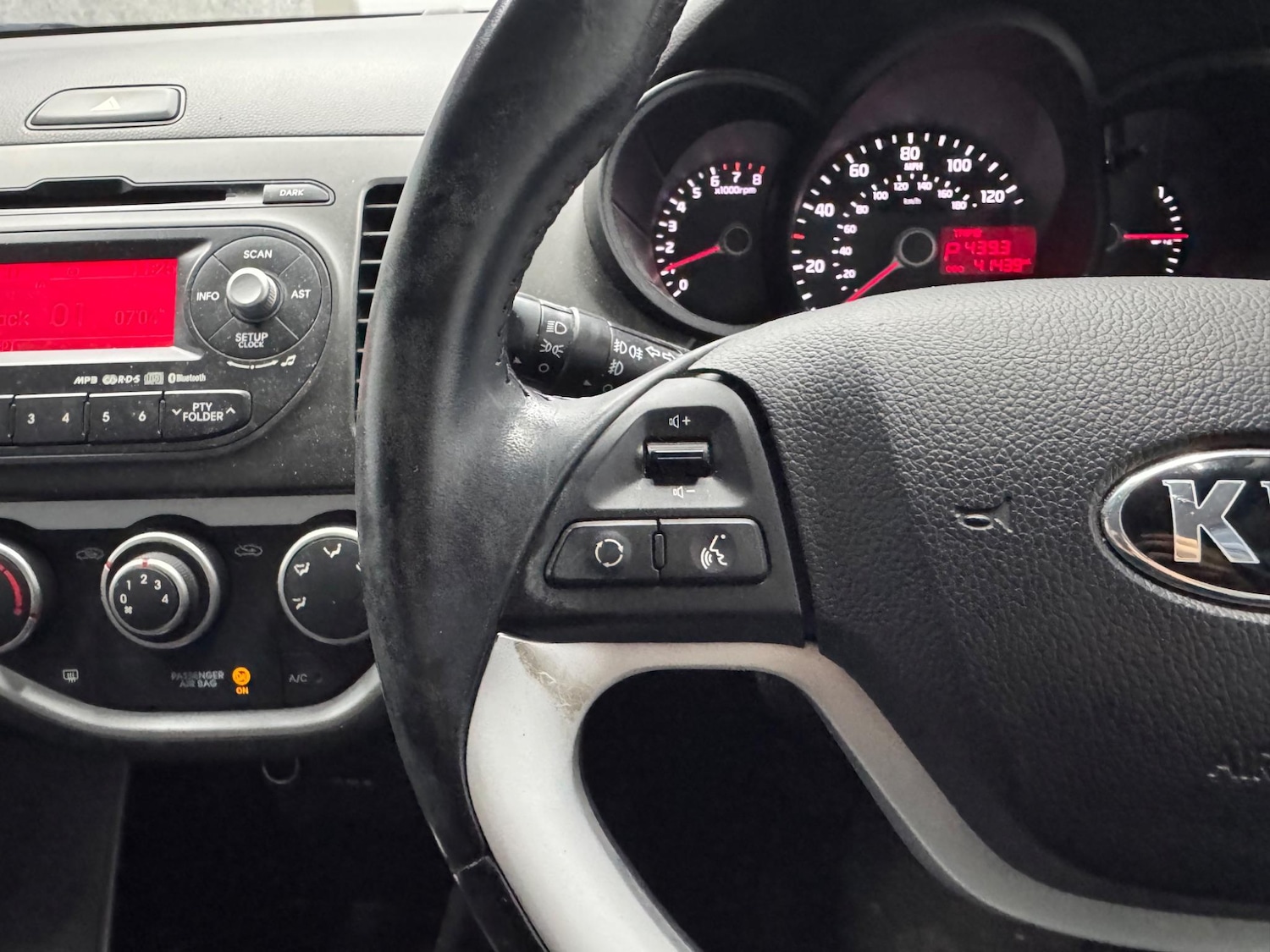 Used Kia Picanto 2014 for sale - 76084122: Photo 5