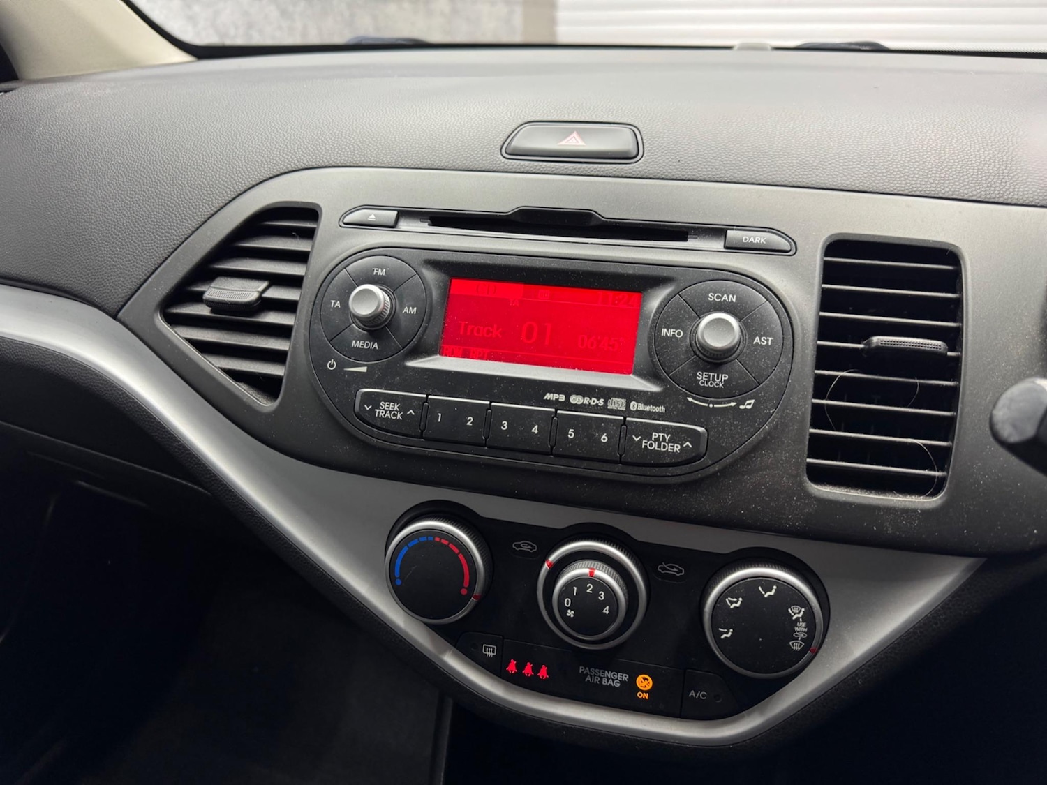 Used Kia Picanto 2014 for sale - 76084122: Photo 7