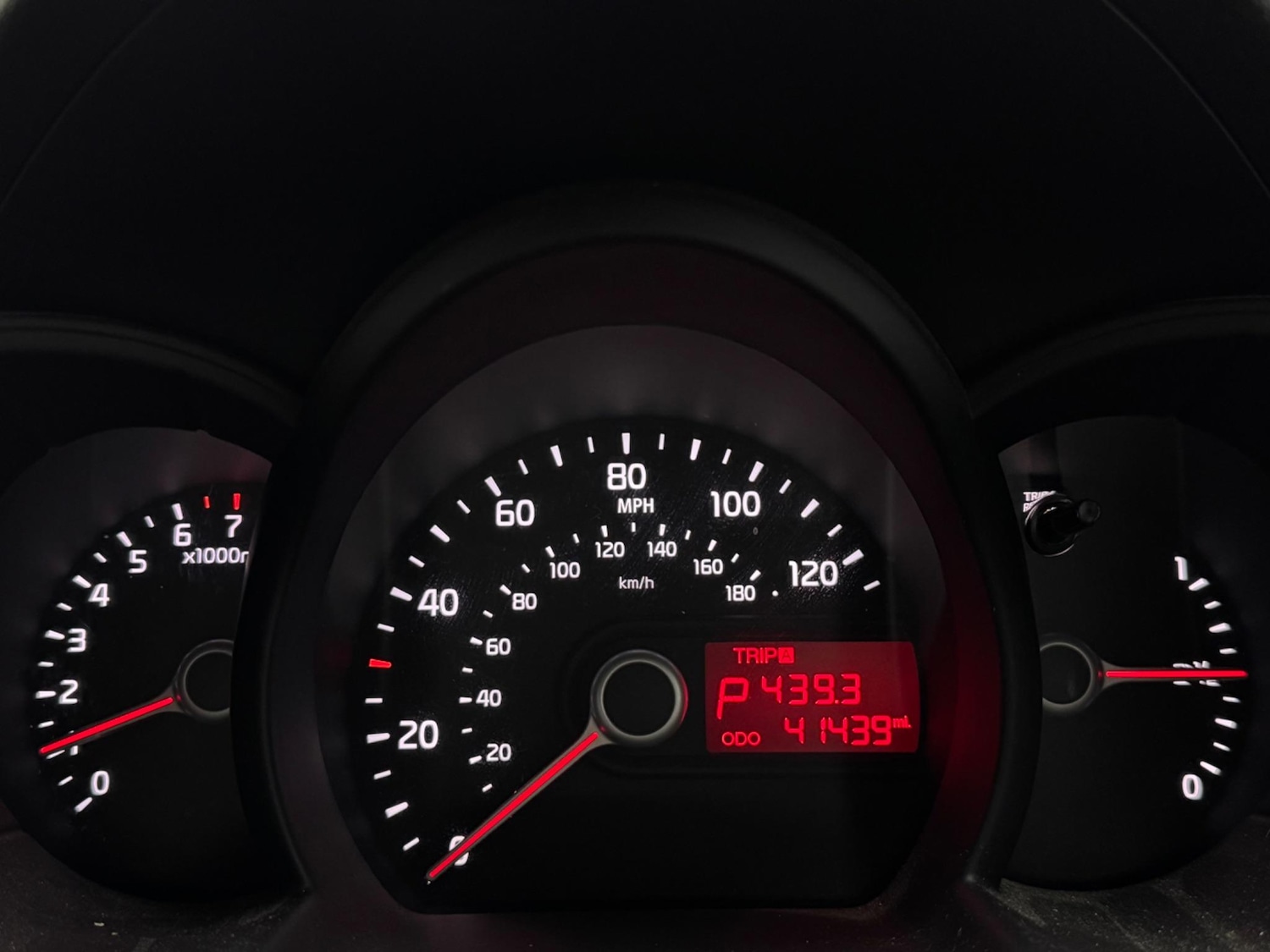 Used Kia Picanto 2014 for sale - 76084122: Photo 9