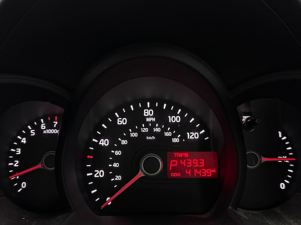 Used Kia Picanto 2014 for sale - 76084122: Photo 9