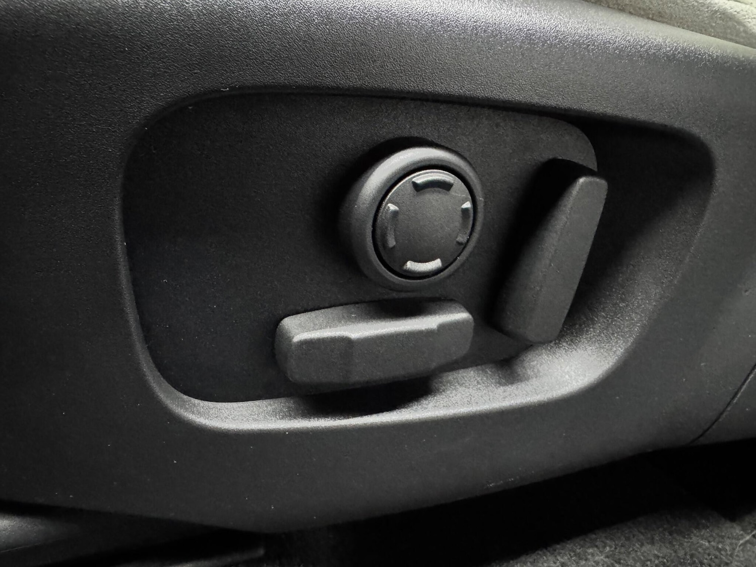 Used Land Rover Discovery Sport 2020 for sale - 76226760: Photo 27