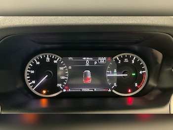 Used Land Rover Discovery Sport 2020 for sale - 76226760: Photo 4