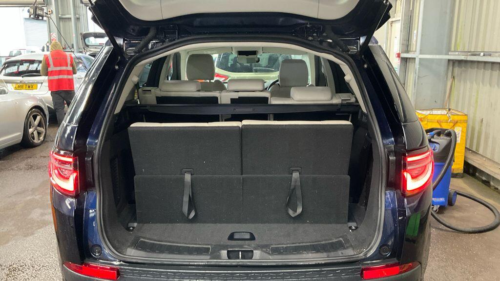 Used Land Rover Discovery Sport 2020 for sale - 76226760: Photo 6