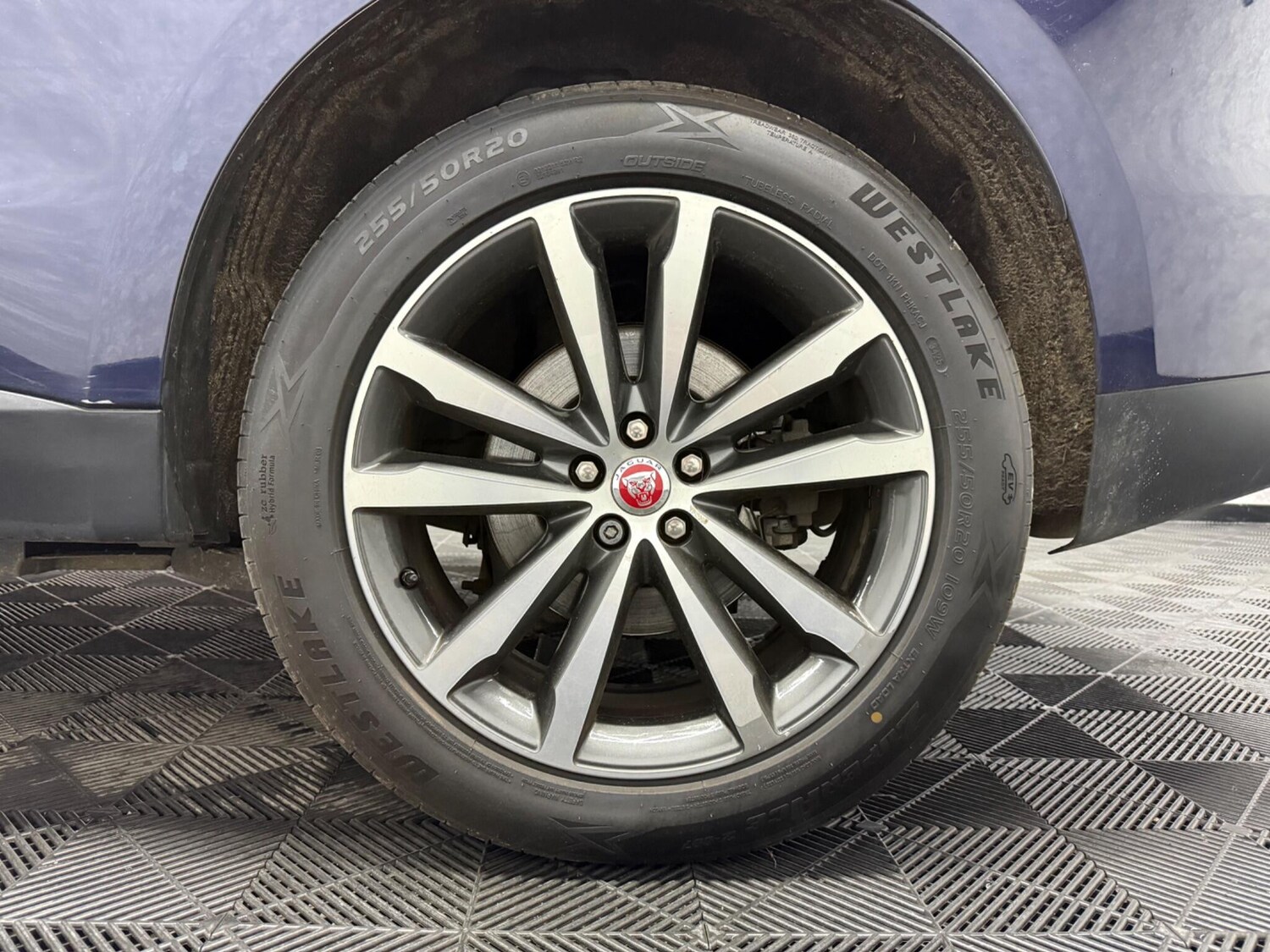 Used Jaguar F-Pace for sale - 78057643: Photo 23