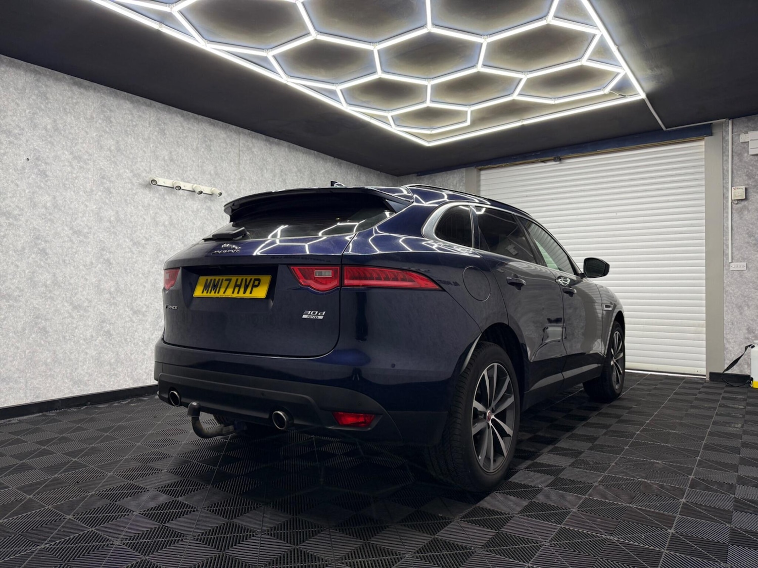 Used Jaguar F-Pace for sale - 78057643: Photo 3