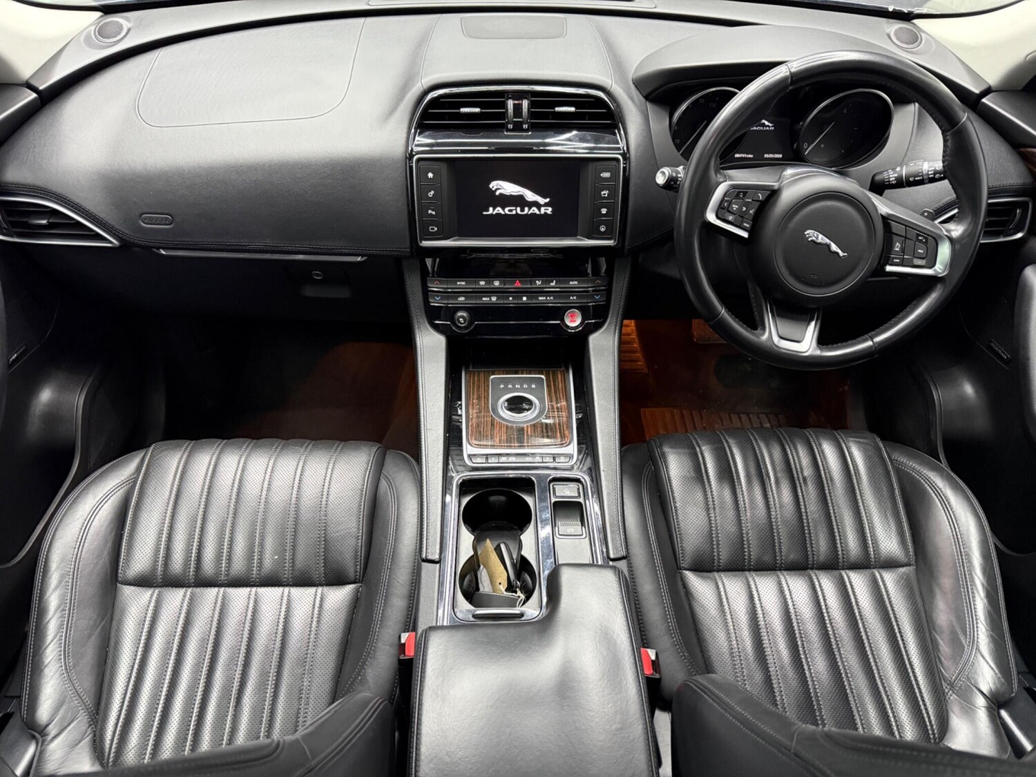 Used Jaguar F-Pace for sale - 78057643: Photo 6