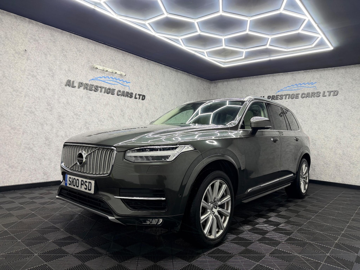 Used Volvo XC90 2018 for sale - 77066765: Photo 1