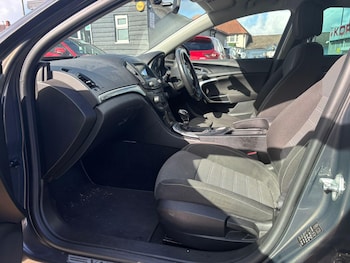 Used Vauxhall Insignia 2015 for sale - 75747376: Photo