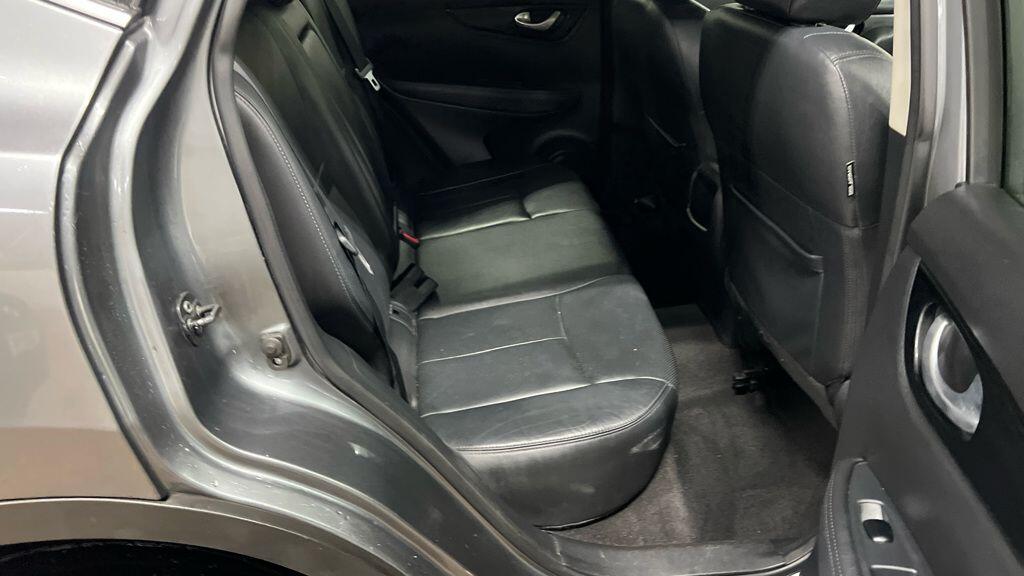 Used Nissan Qashqai 2017 for sale - 77565143: Photo 10