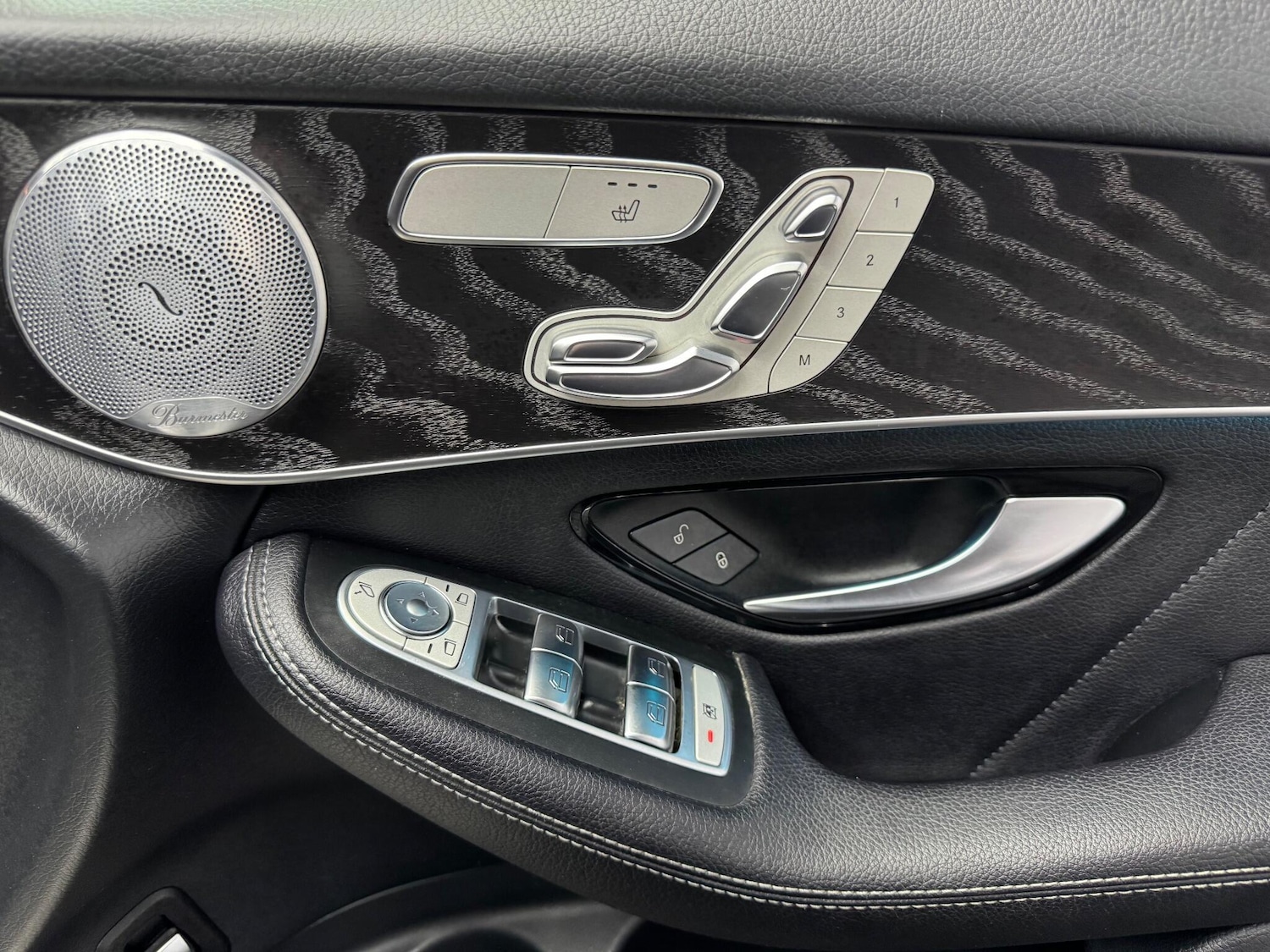 Used Mercedes-Benz GLC 2018 for sale - 76432981: Photo 21