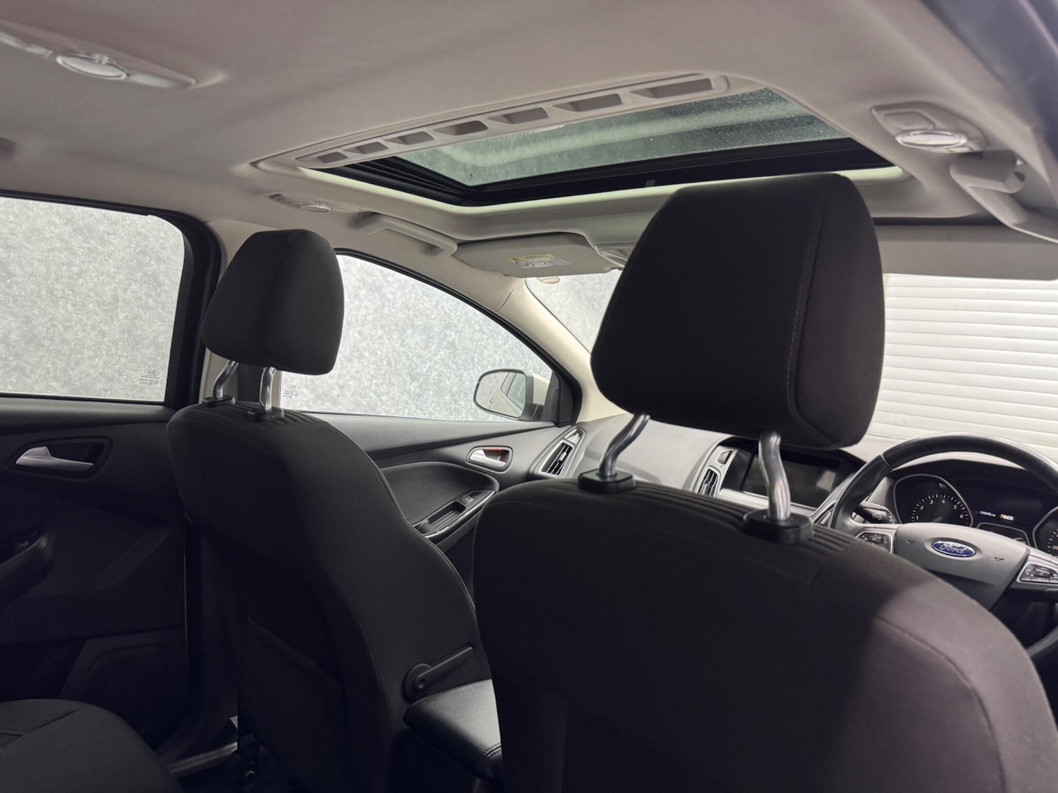 Used Ford Focus 2017 for sale - 77040876: Photo 19