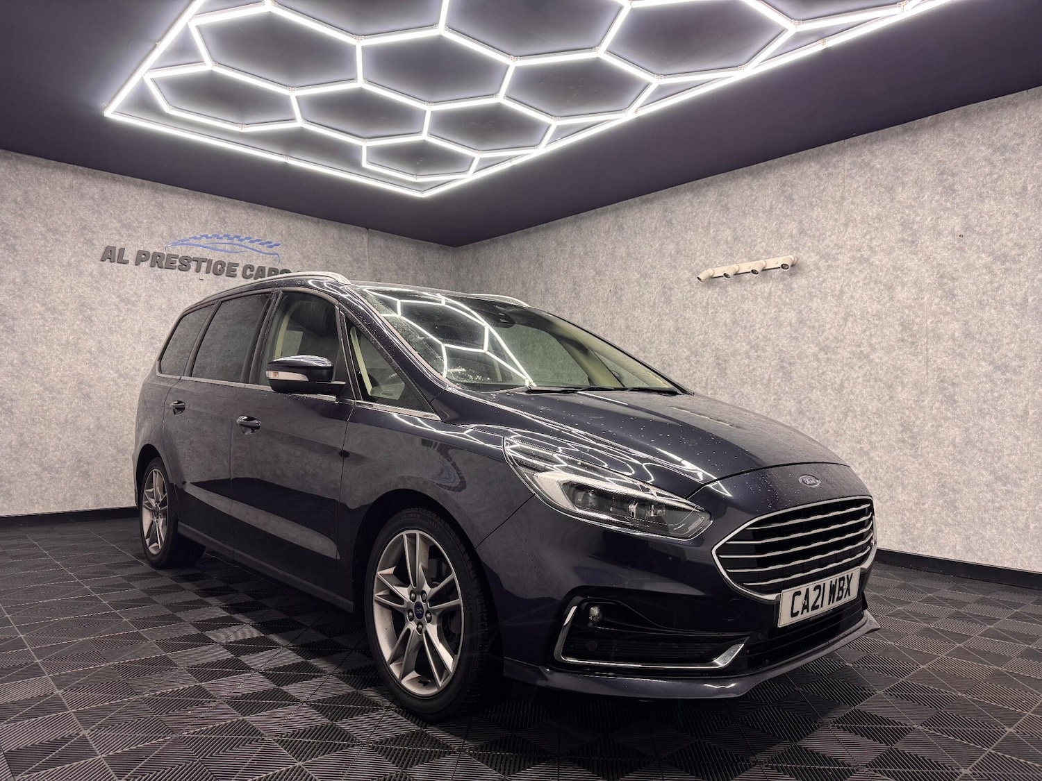 Used Ford Galaxy for sale - 76727803: Photo 25