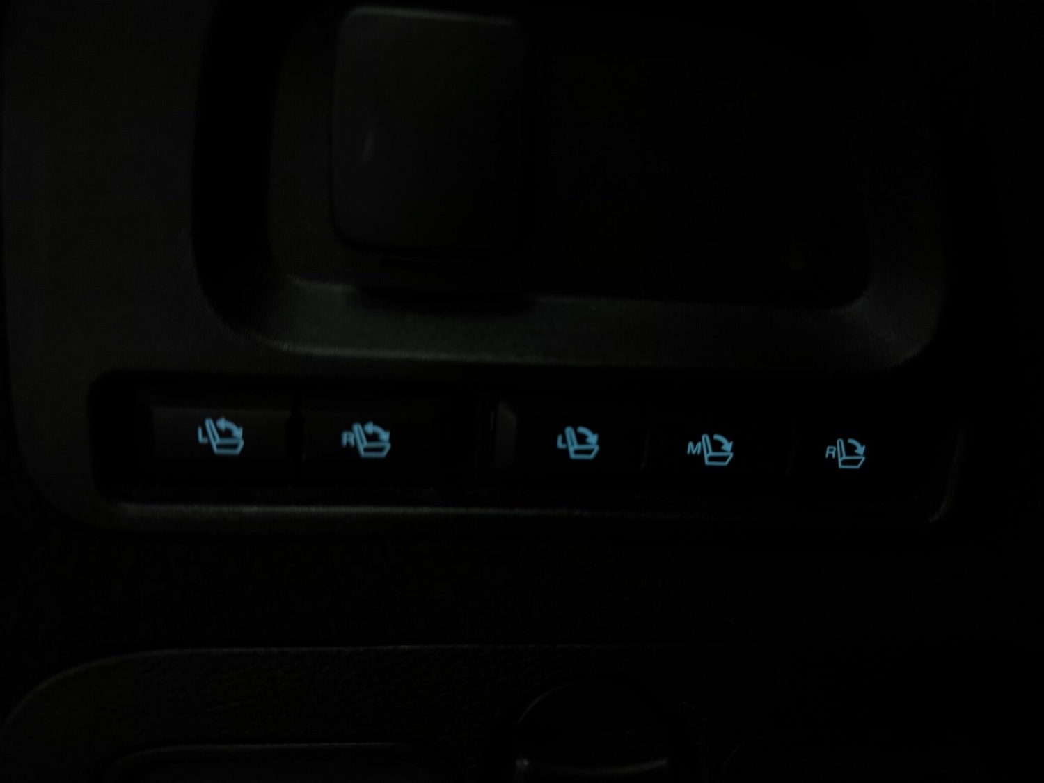 Used Ford Galaxy for sale - 76727803: Photo 28