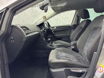 Used Volkswagen Golf 2014 for sale - 74419490: Photo
