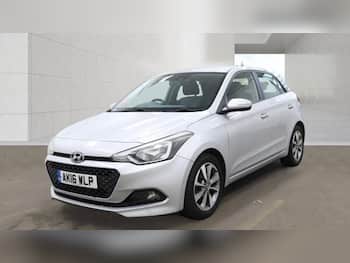 Used Hyundai i20 2016 for sale - 79756324: Photo