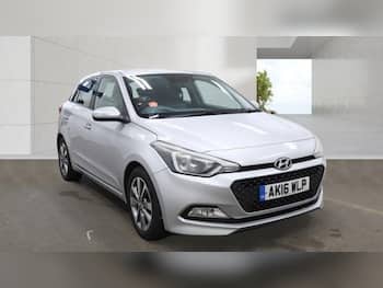Used Hyundai i20 2016 for sale - 79756324: Photo