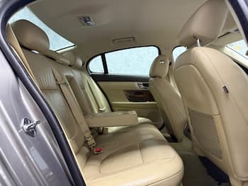 Used Jaguar XF 2009 for sale - 79664706: Photo