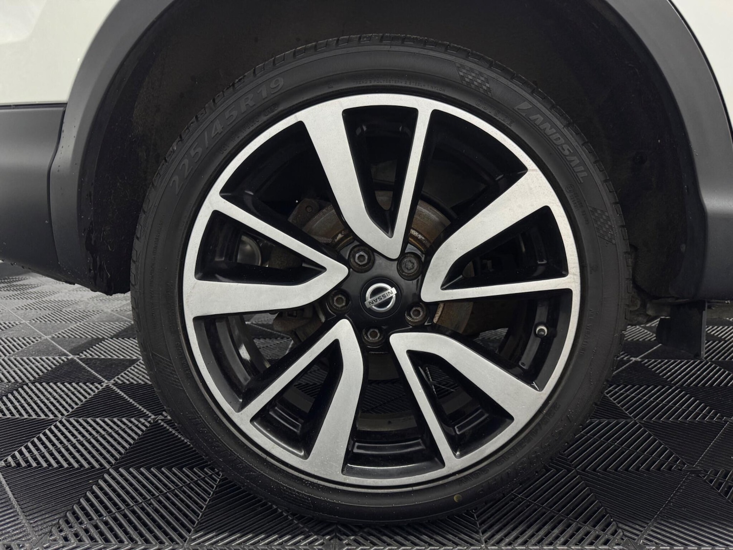 Used Nissan Qashqai 2016 for sale - 75719599: Photo 29