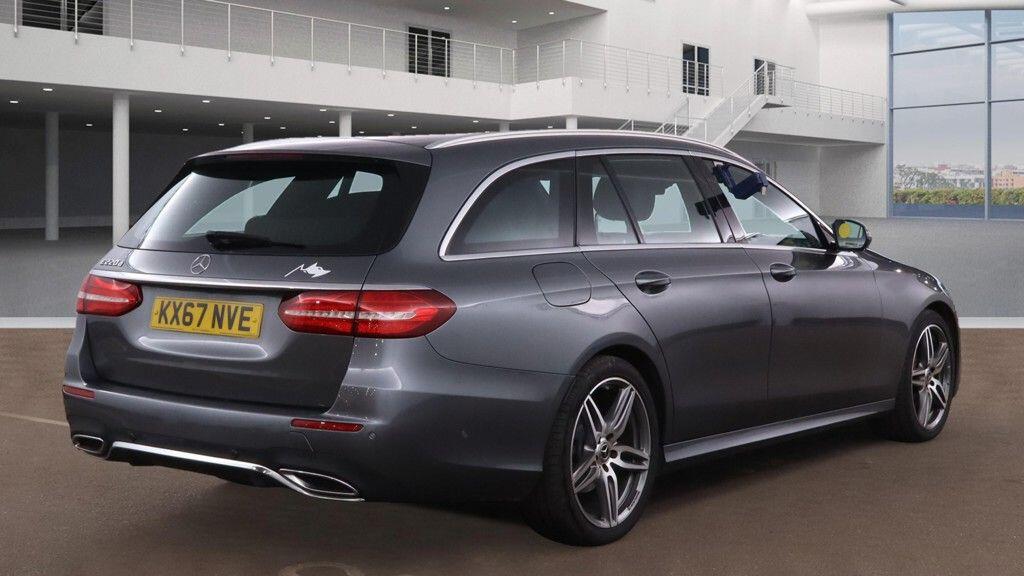Used Mercedes-Benz E Class 2017 for sale - 76349525: Photo 10
