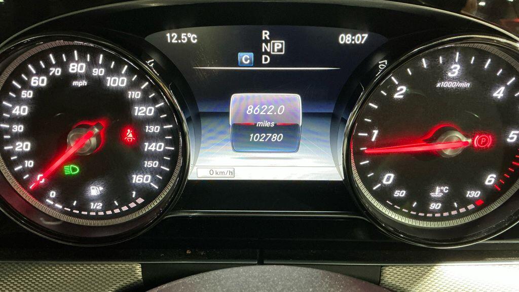 Used Mercedes-Benz E Class 2017 for sale - 76349525: Photo 5