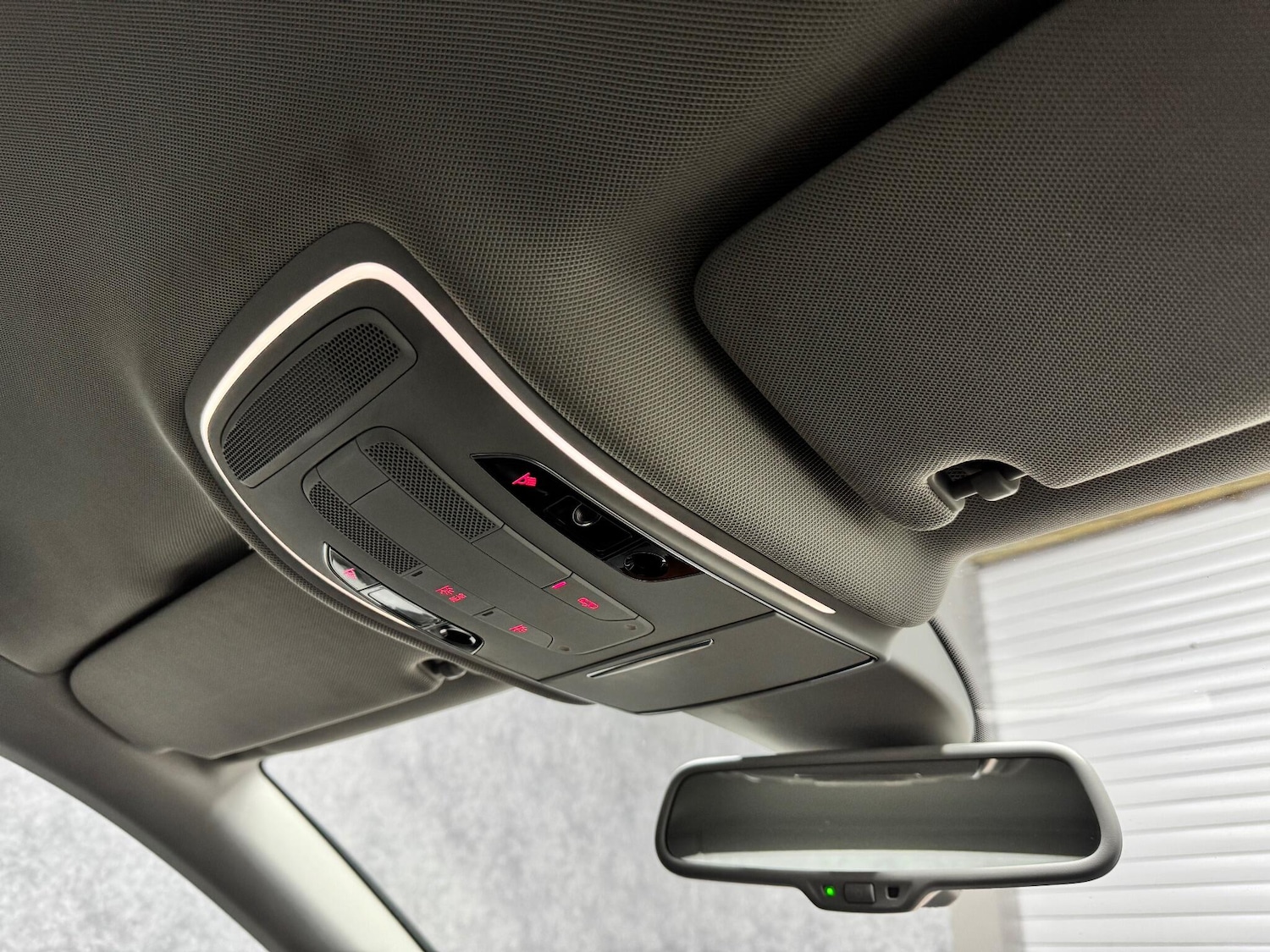 Used Audi A8 2013 for sale - 76942337: Photo 25