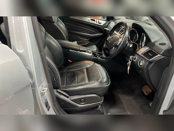 Used Mercedes-Benz M Class 2012 for sale - 77386236: Photo